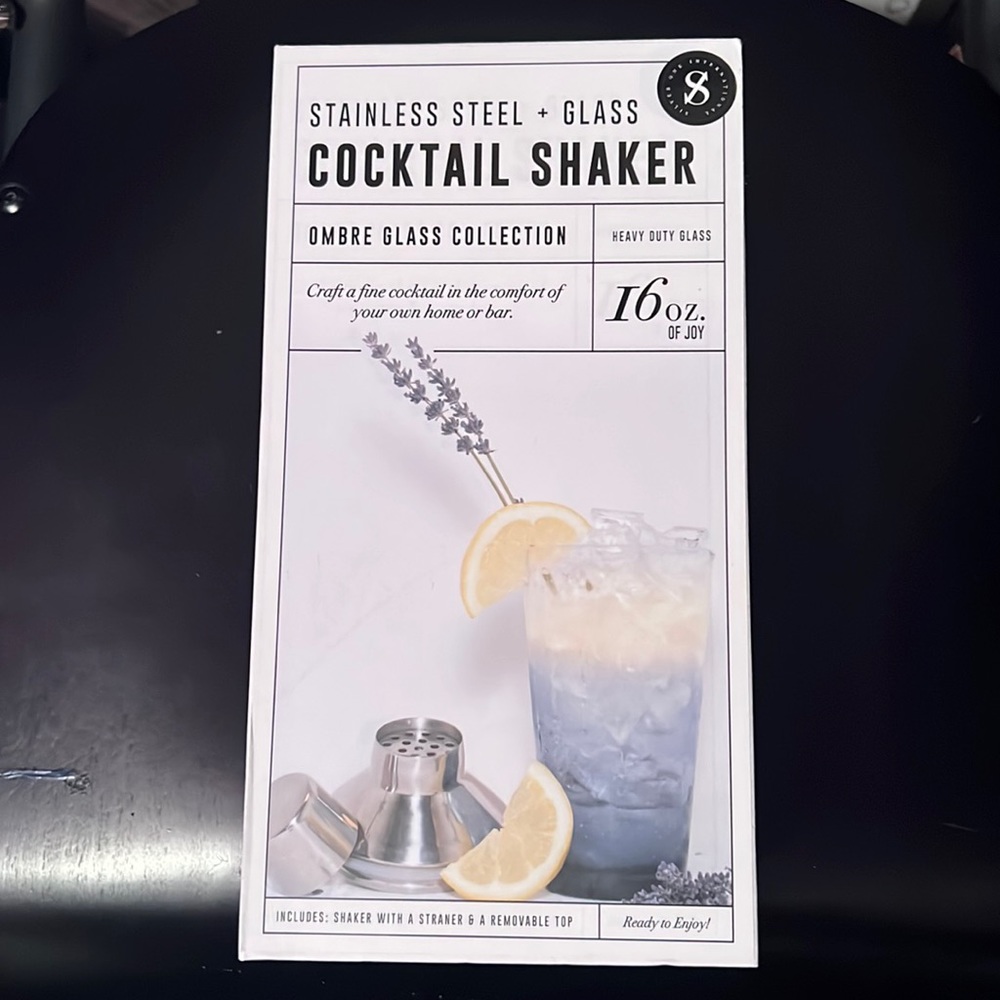 Glass Cocktail shakers blue/greyish and orange/ reddish